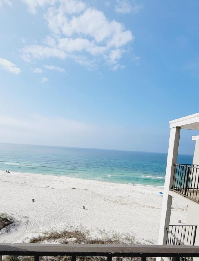 Moondrifter 803 Front 2bd 2ba *